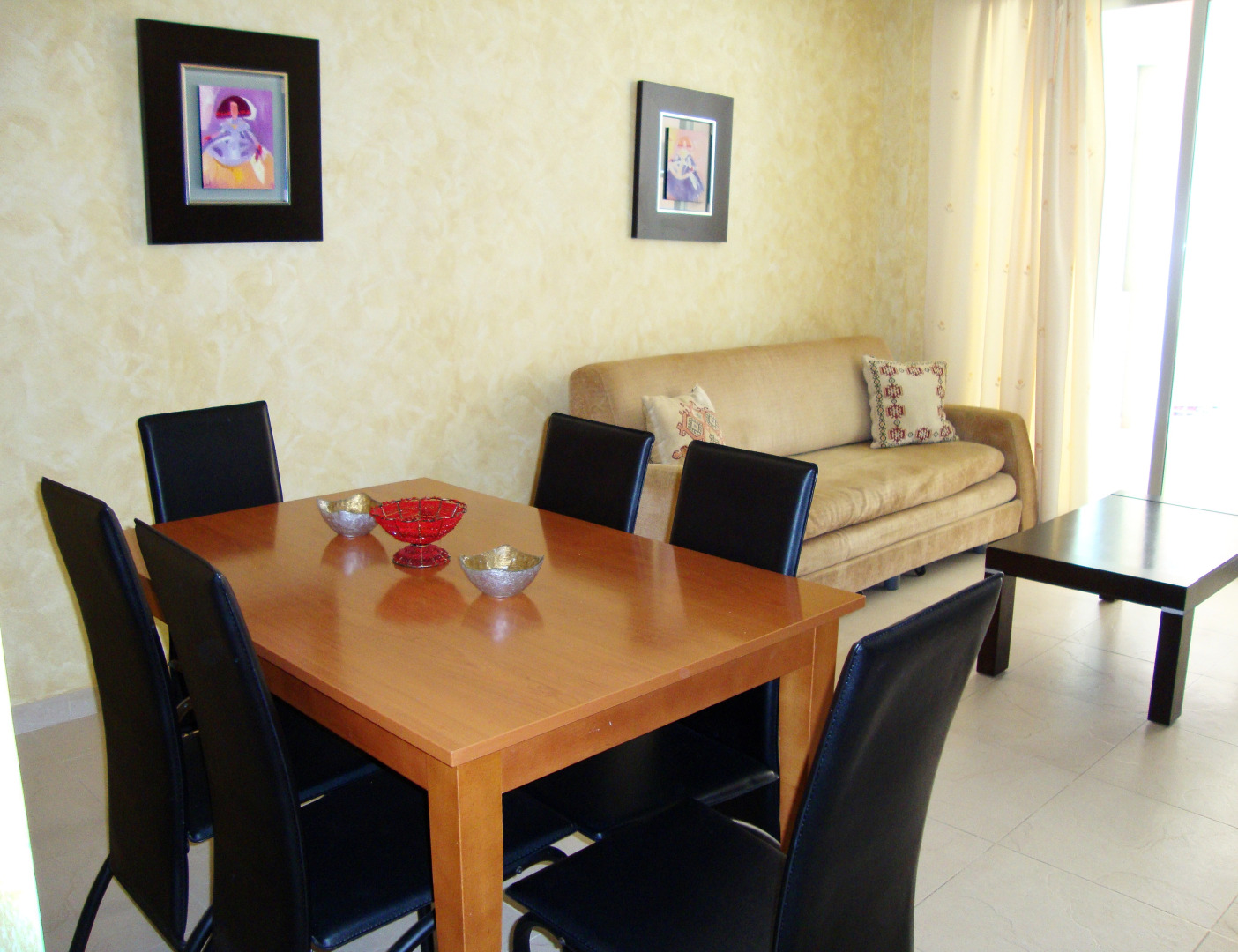 Apartamentos Mondrian Marina Dor 3000