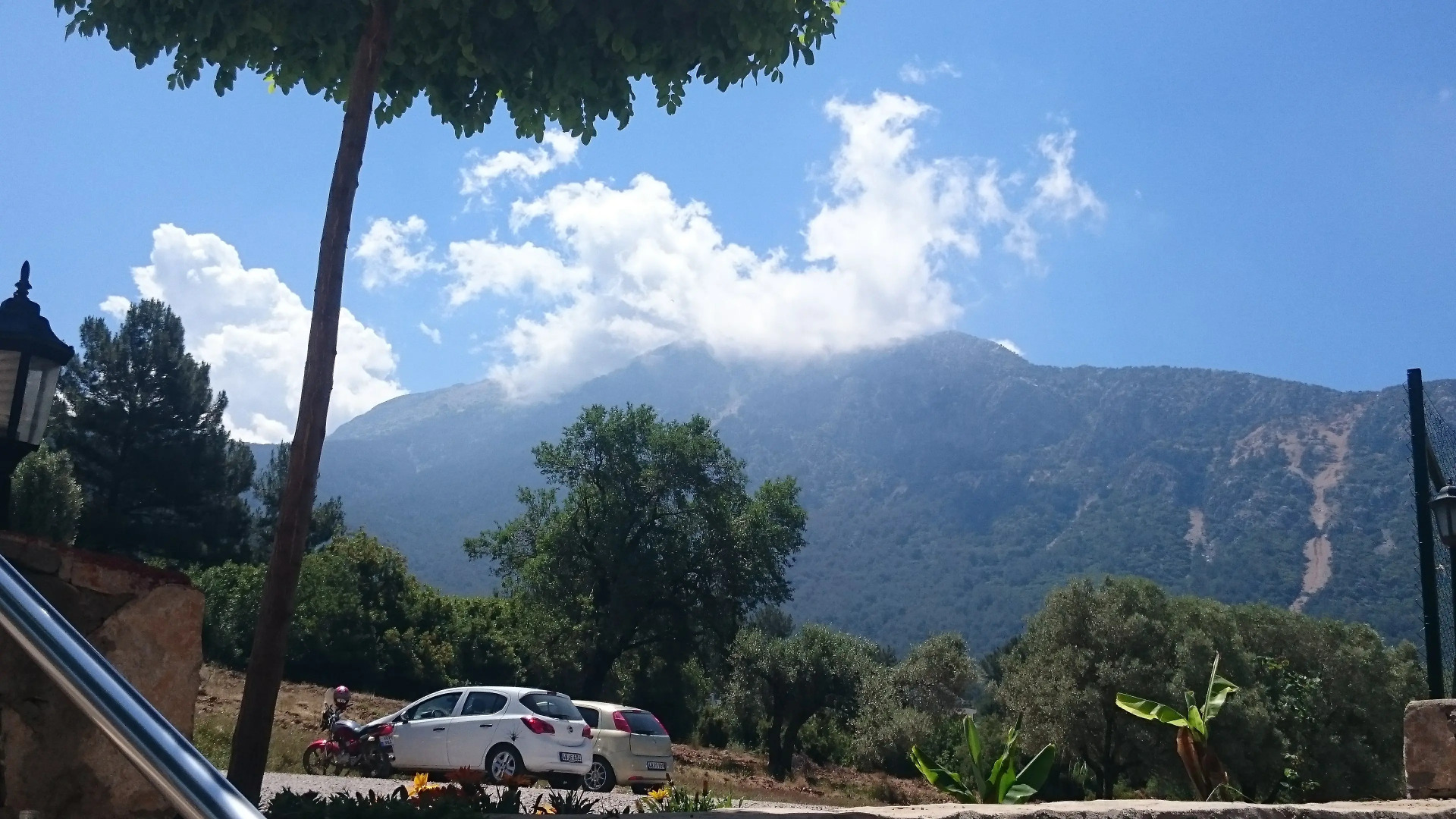 Sunshine Holiday Resort