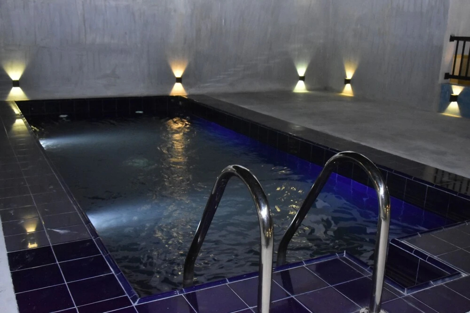 Aurora Four Seasons Villa & Spa