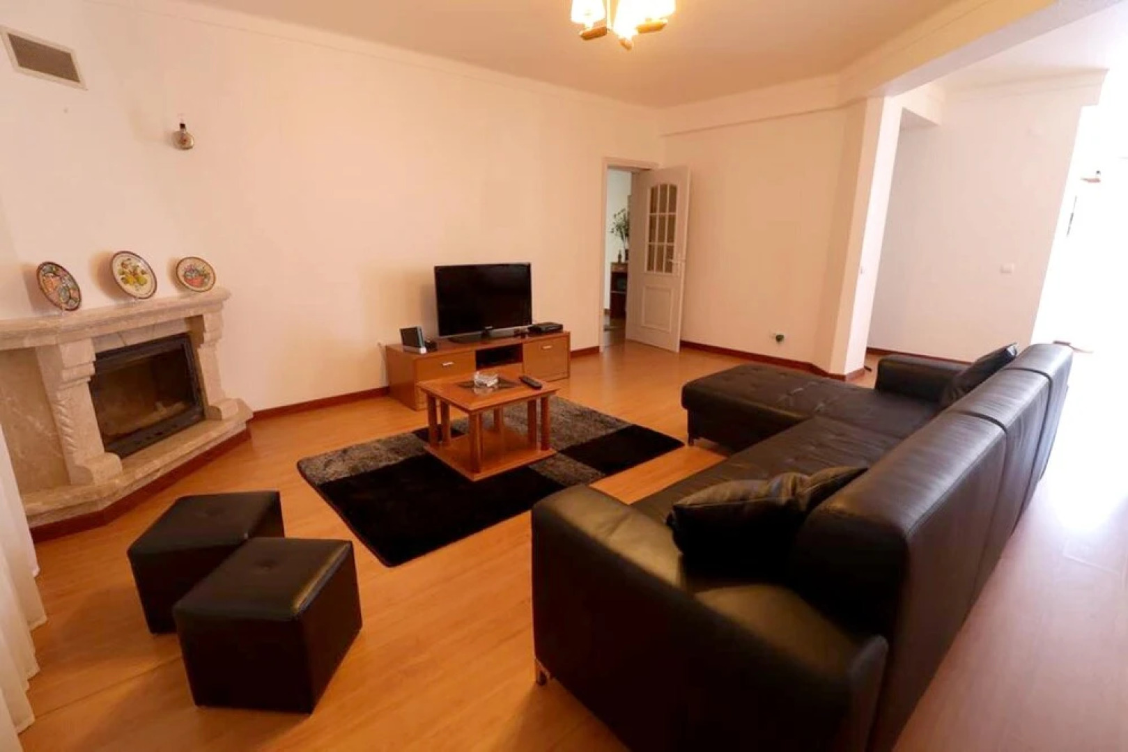 Villa With 5 Bedrooms in Estômbar, With Wonderful City View, Private Pool, Enclosed Garden - 6 km From the Beach