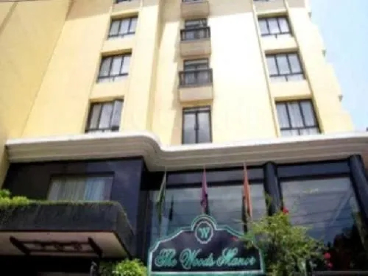 The Woods Manor MG Road