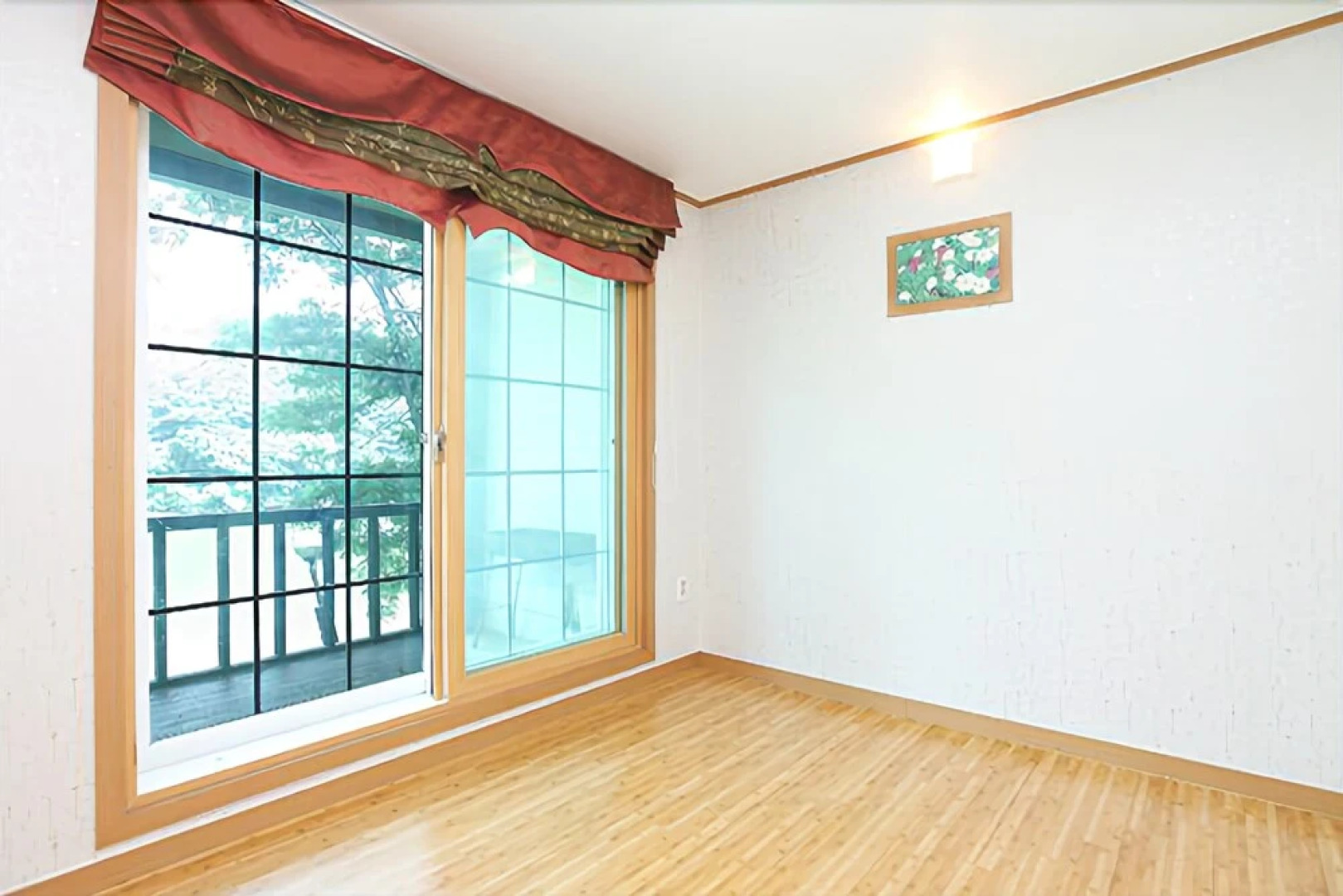 Gyeongju Lakeside Waltz Pension