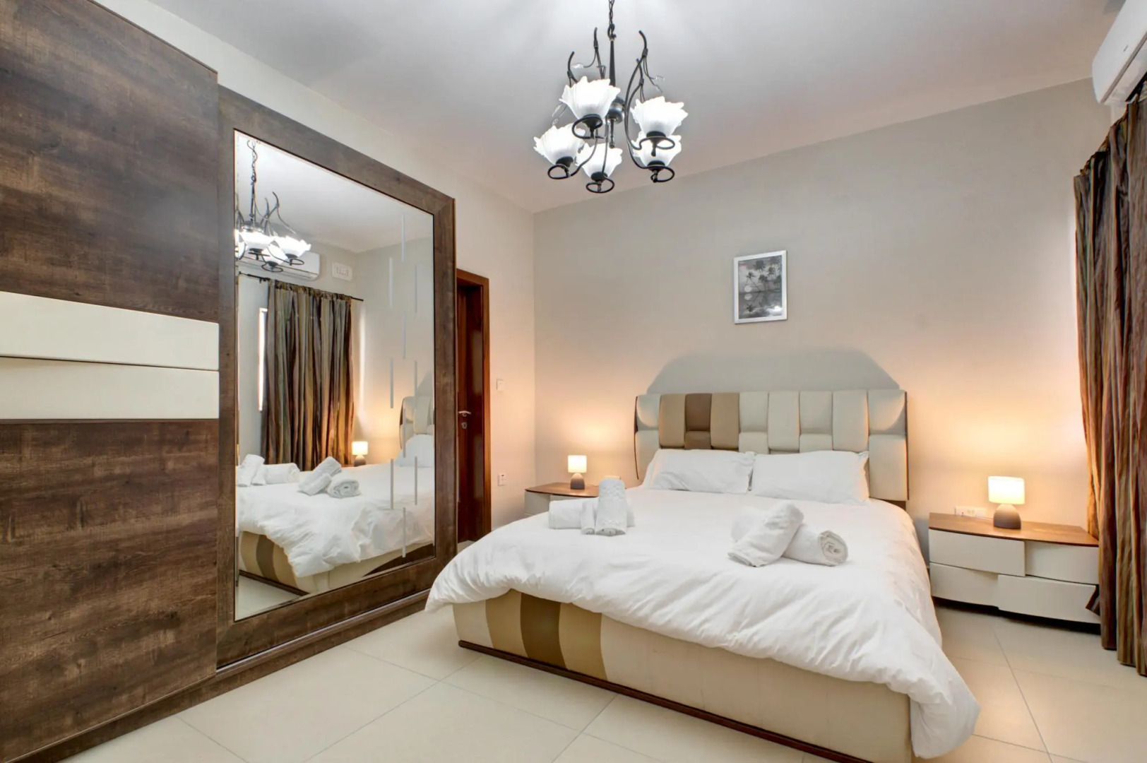 Modern Seaside 2 BR APT w Spectacular Views