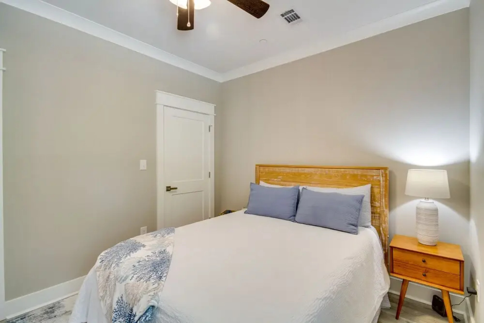 Diamondhead Retreat w/ Deck, Pool & Golf!