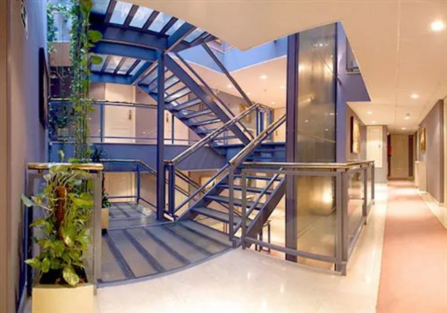 Egido Plaza De Santiago