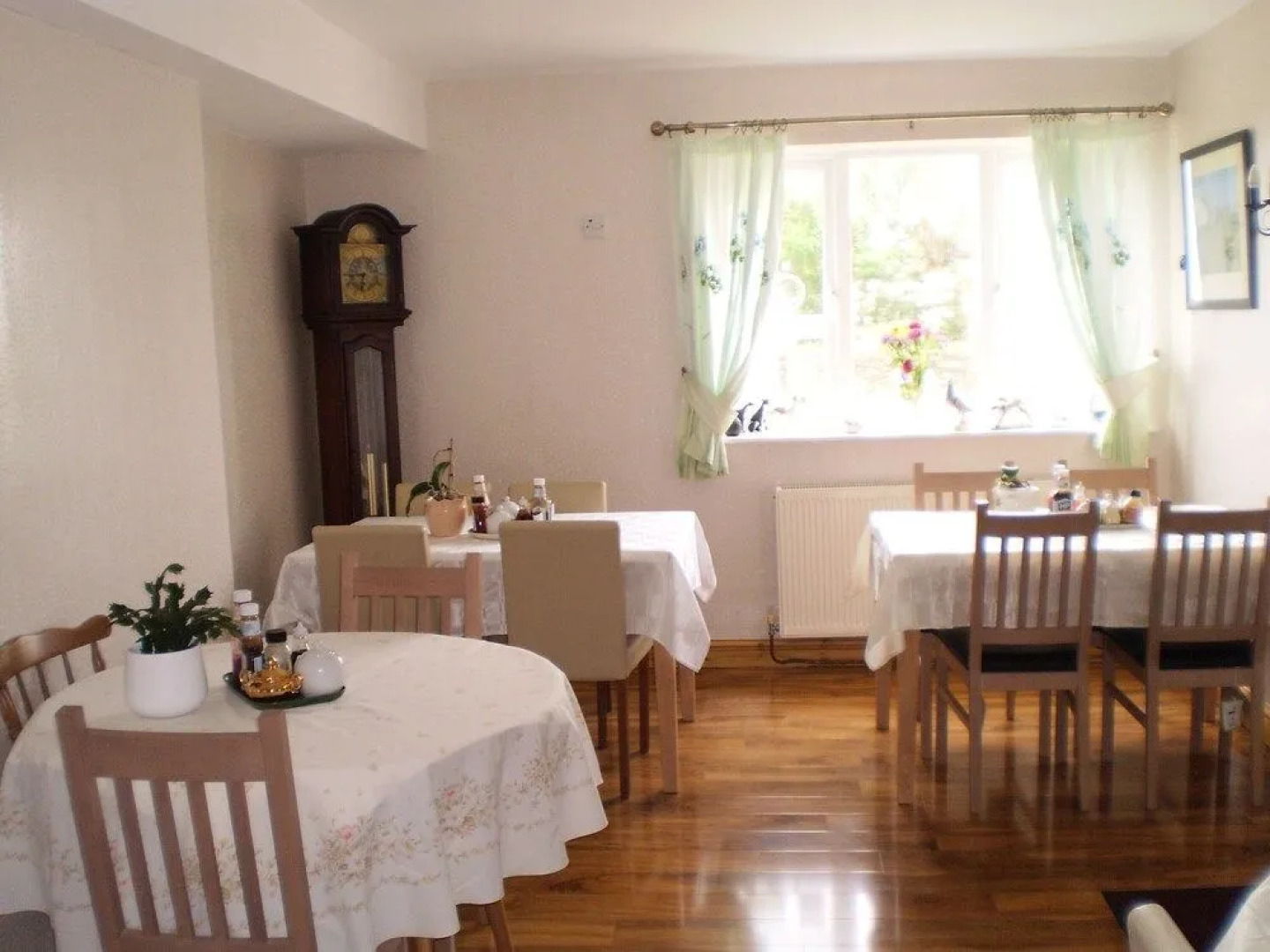 The Sportsmans Lodge