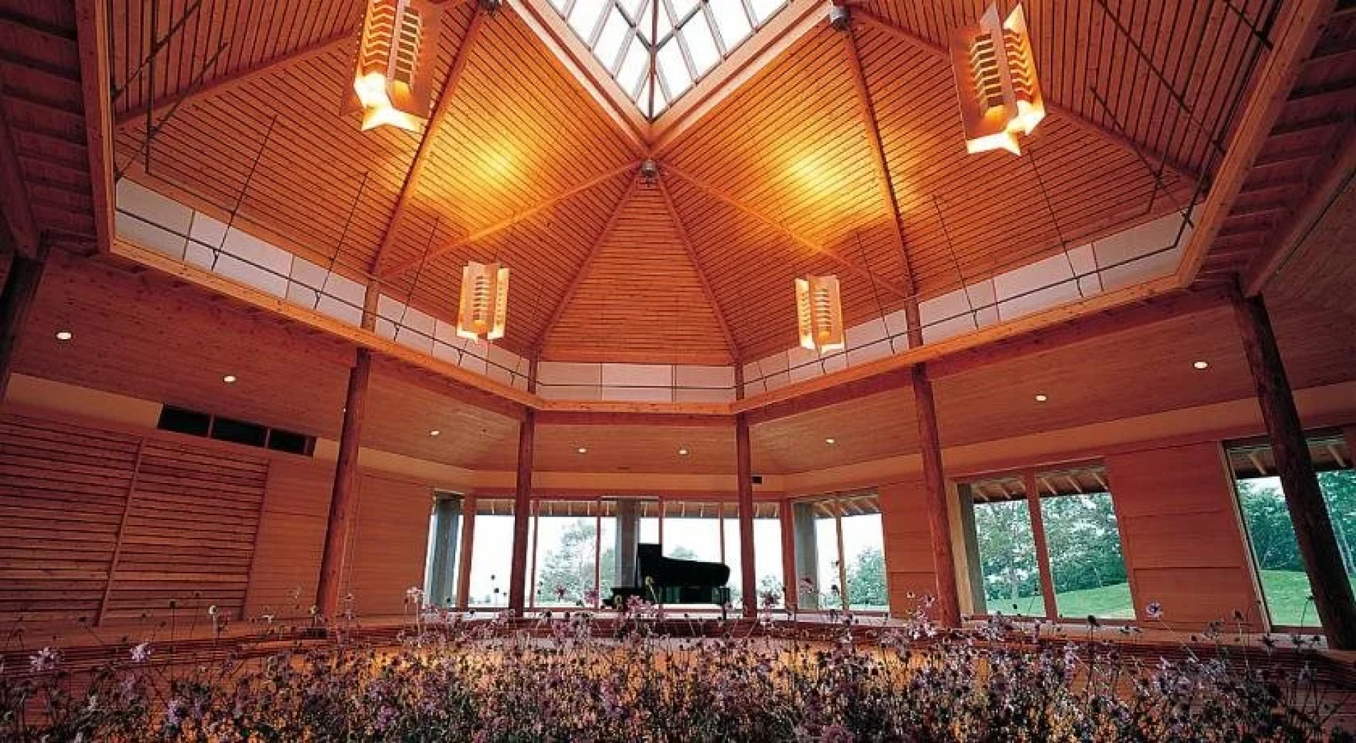 Yatsugatake Kogen Lodge