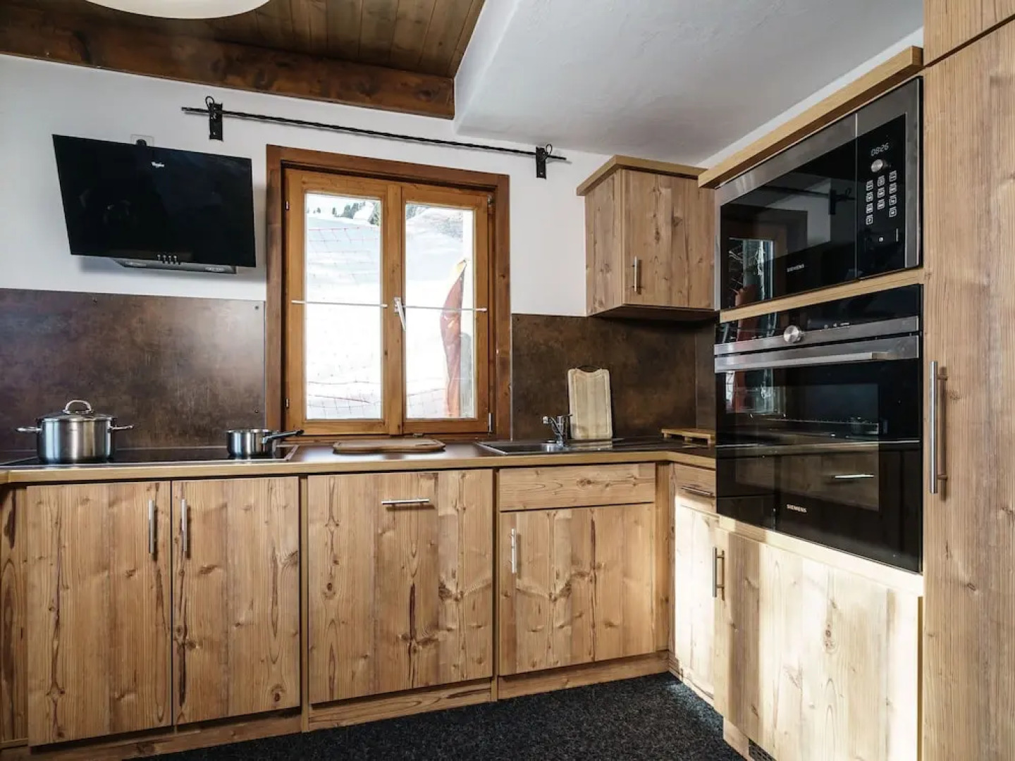 Gorgeous Chalet With Sauna in Konigsleiten