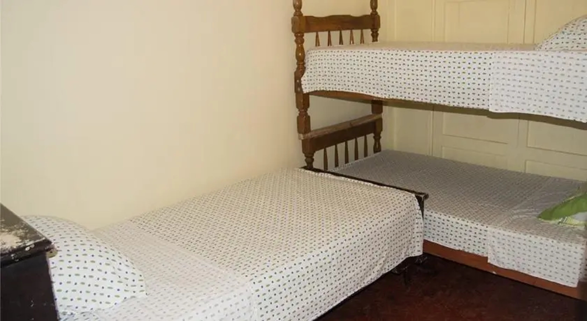 Vikingoz Surf Camp Punta Hermosa