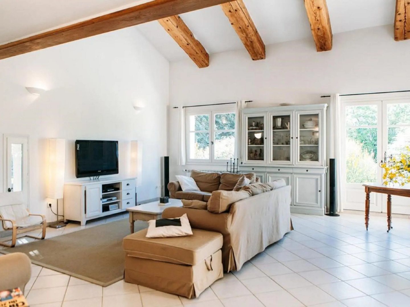 Stunning Holiday Home in Brue Auriac with Swimming Pool