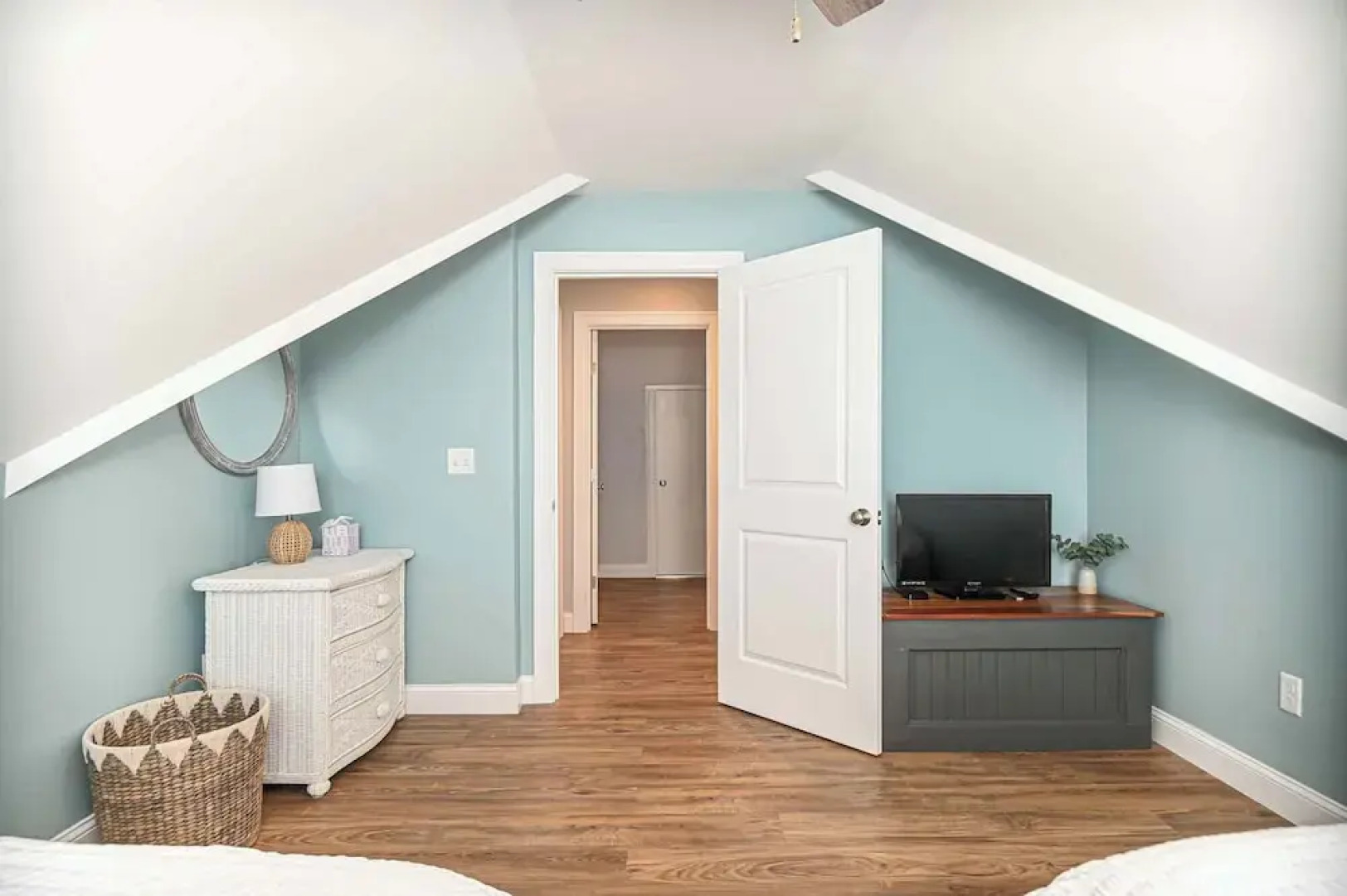 Maritime Meadows Charming Resort-style Home!