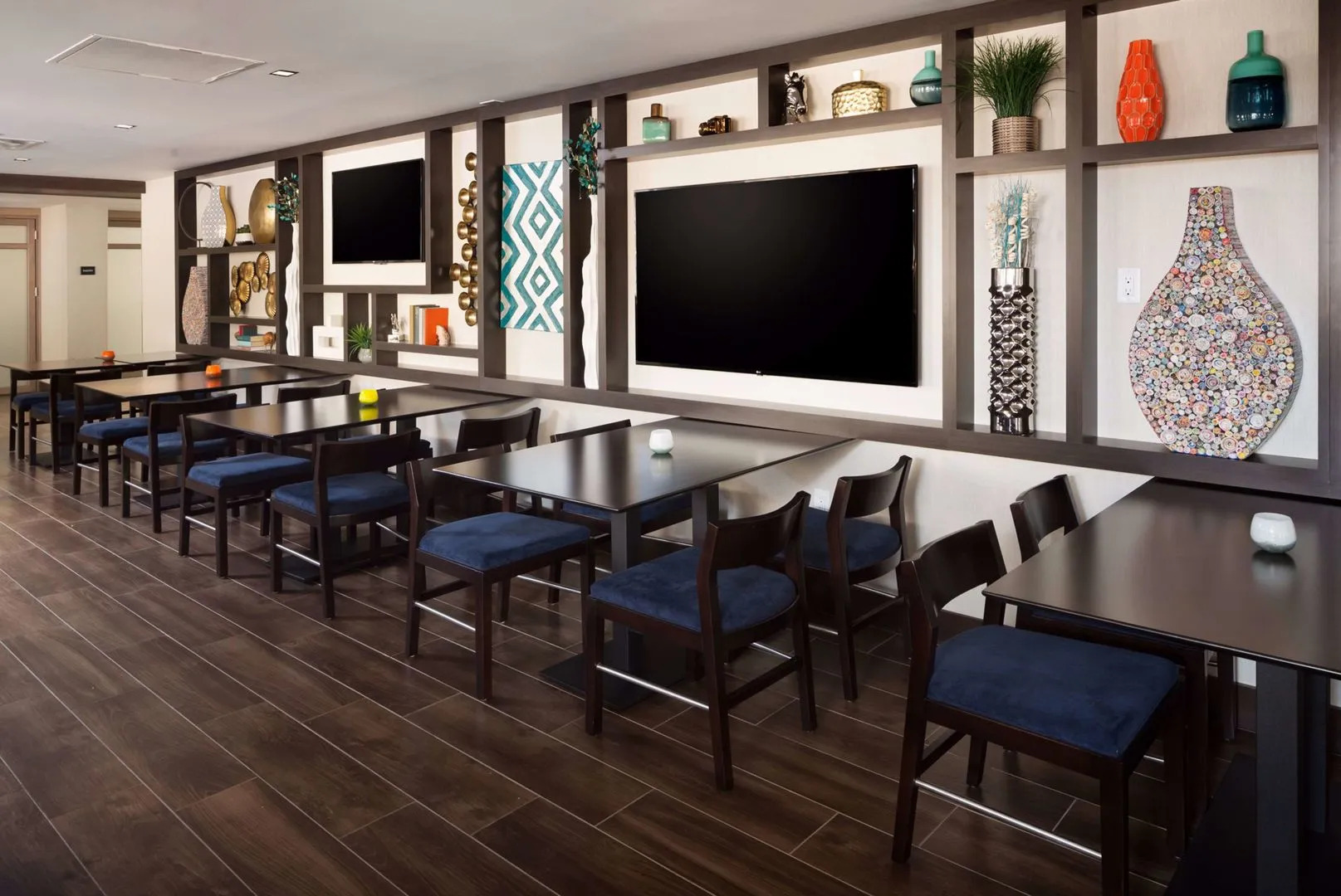 Hampton Inn & Suites Dallas Downtown