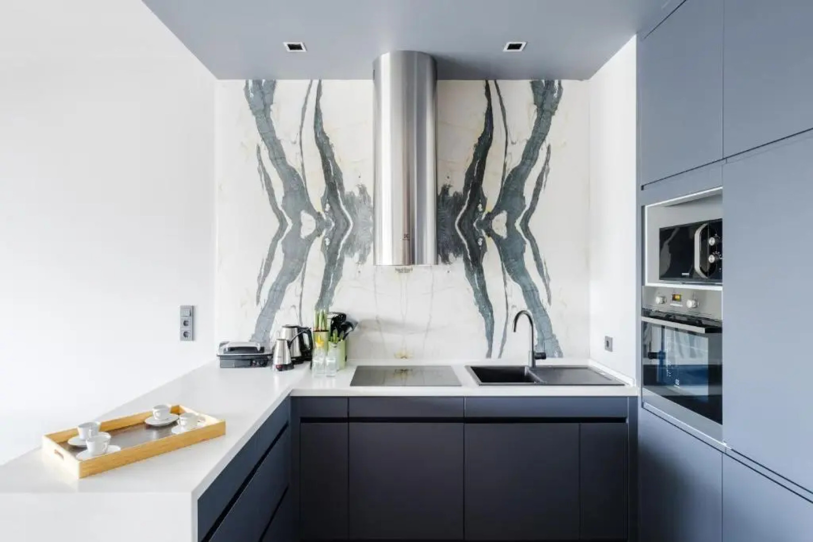 Benesta Residence by NewInn