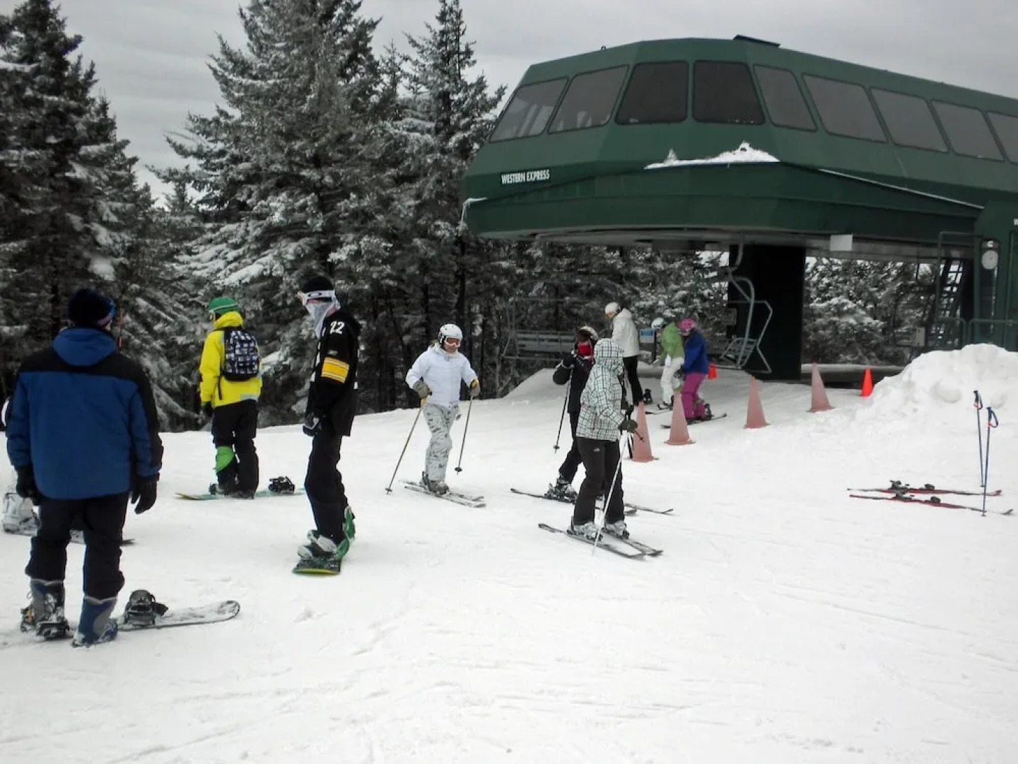 2 Br: Soaring Eagle 110