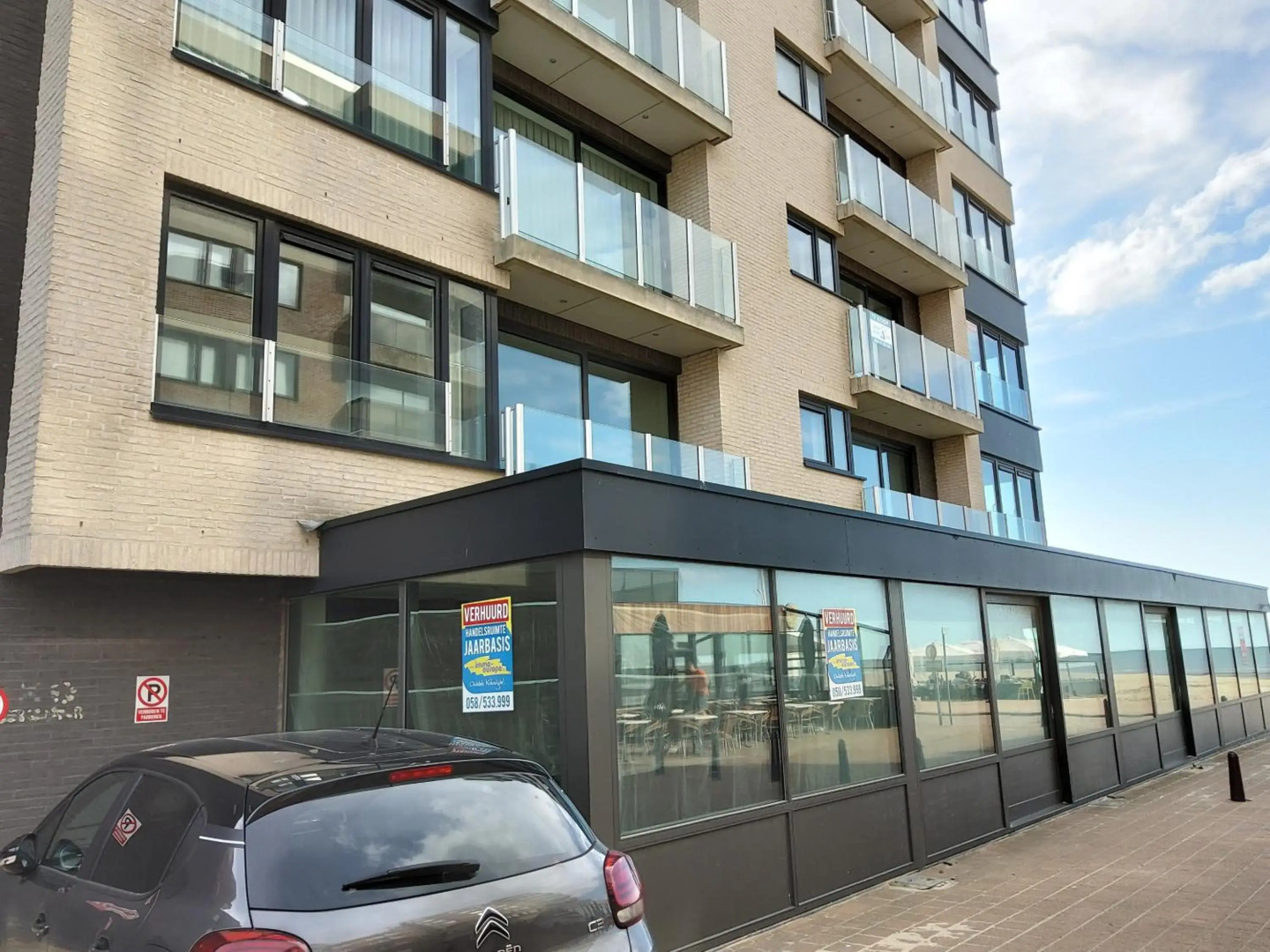 Koksijde Zeedijk La Digue 102 appartement - lateraal zeezicht