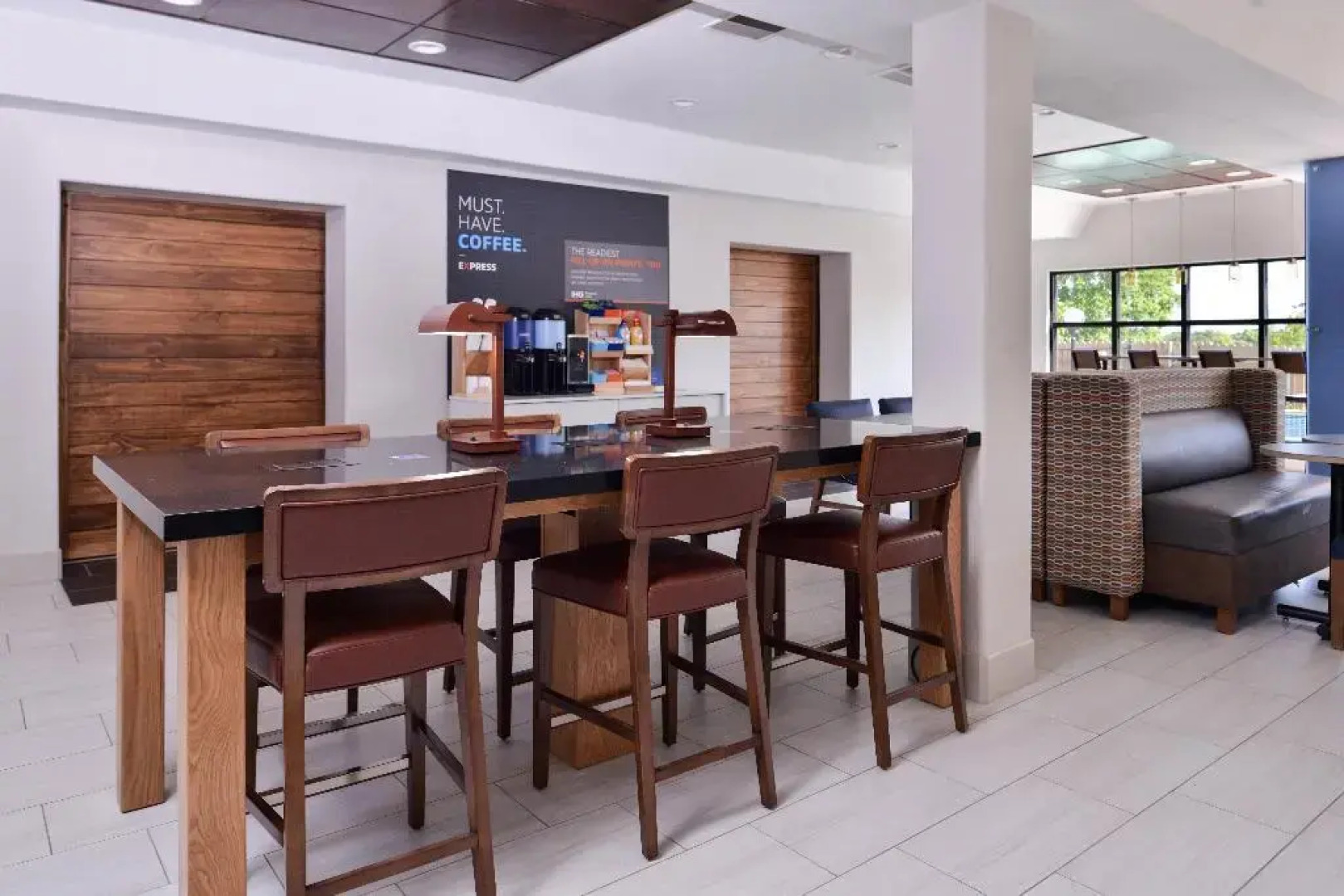 Holiday Inn Express Hotel & Suites Elgin by IHG