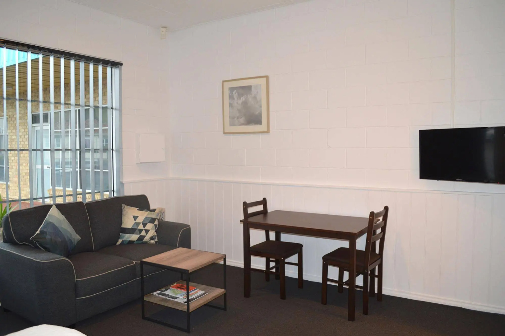 Penguin Seaside Motel