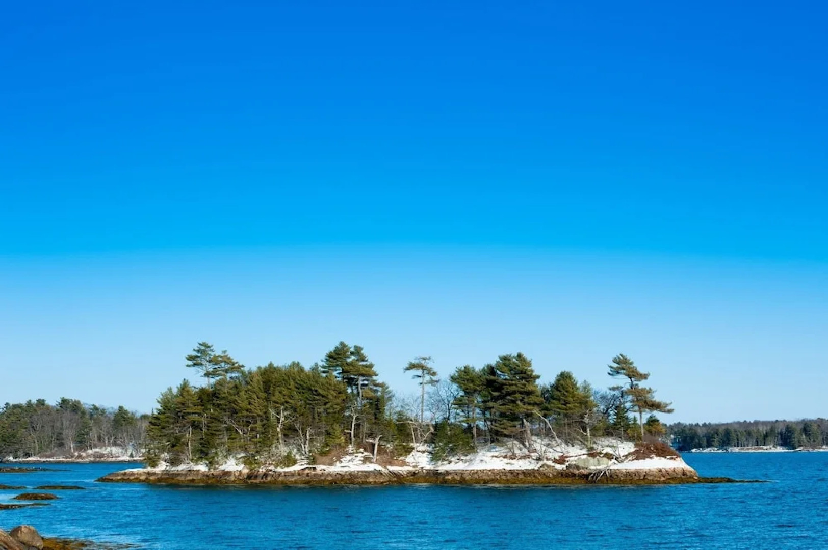 Adorable & Updated In The Heart Of Freeport 3 Bedroom Home