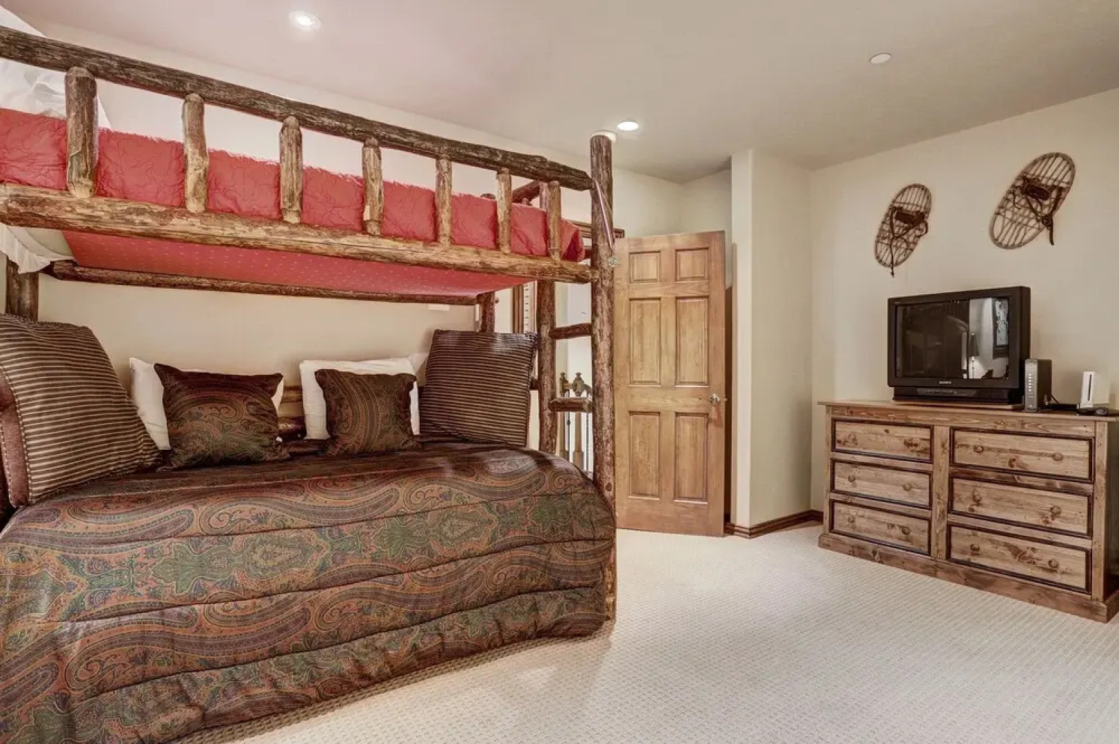 Beautiful 3 Br + In Avon Ge - Lodge At Brookside 3 Bedroom Condo