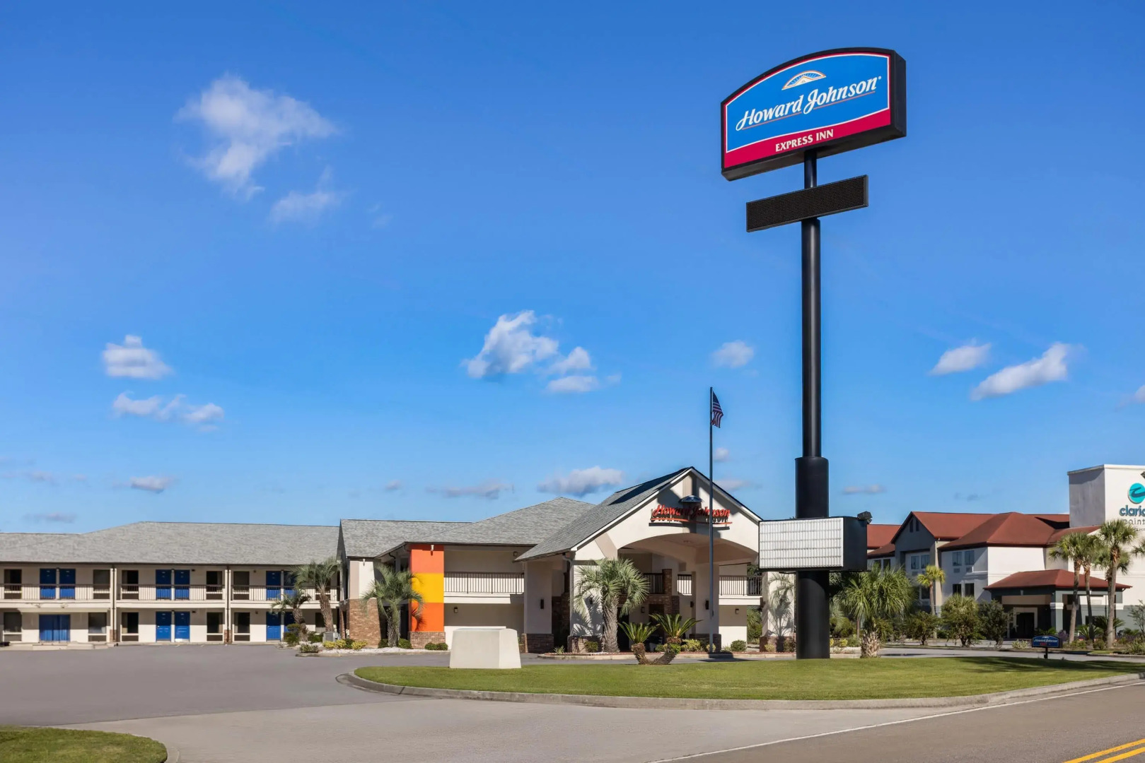 Howard Johnson by Wyndham Savannah GA
