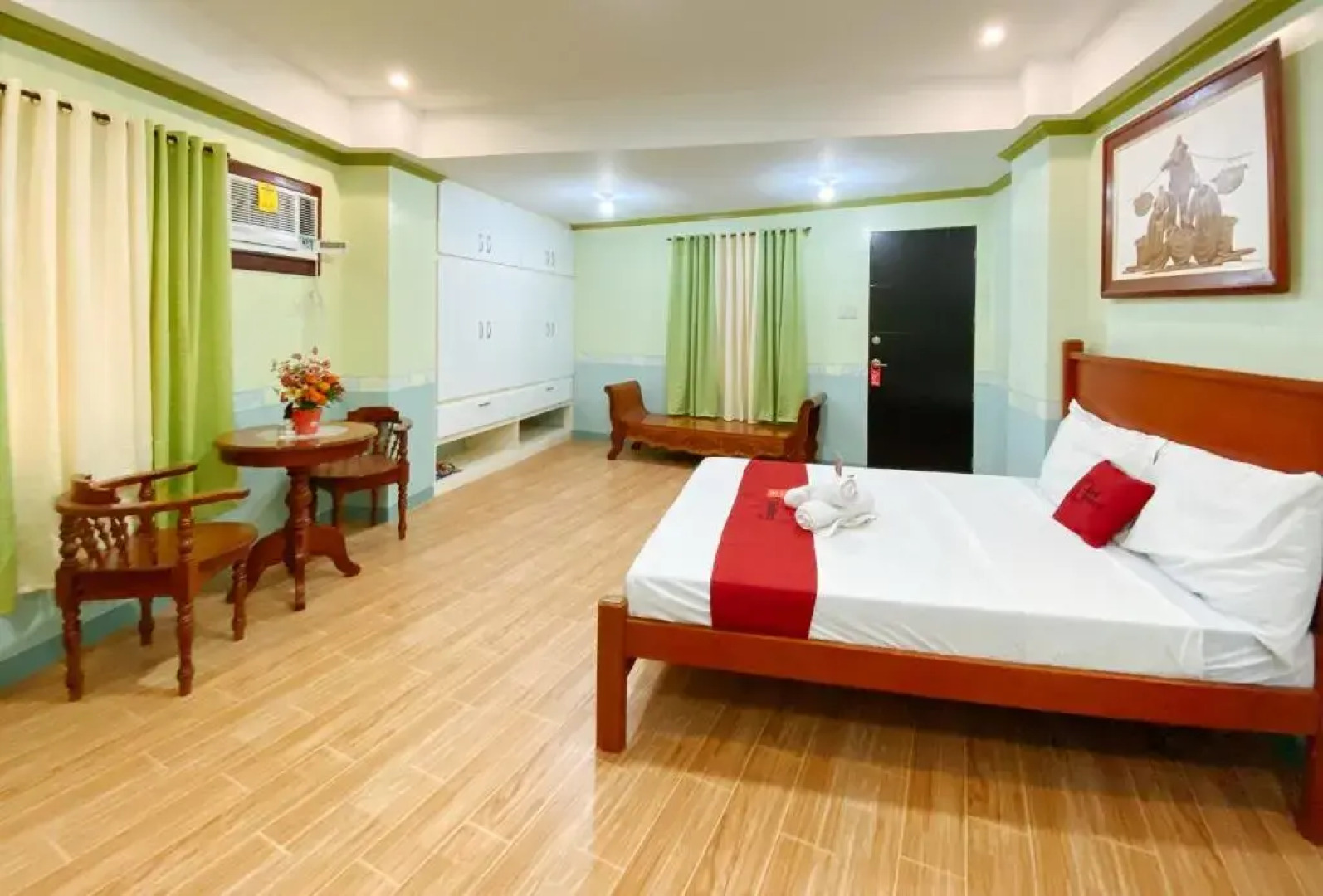 RedDoorz @ Calapandayan Subic Zambales