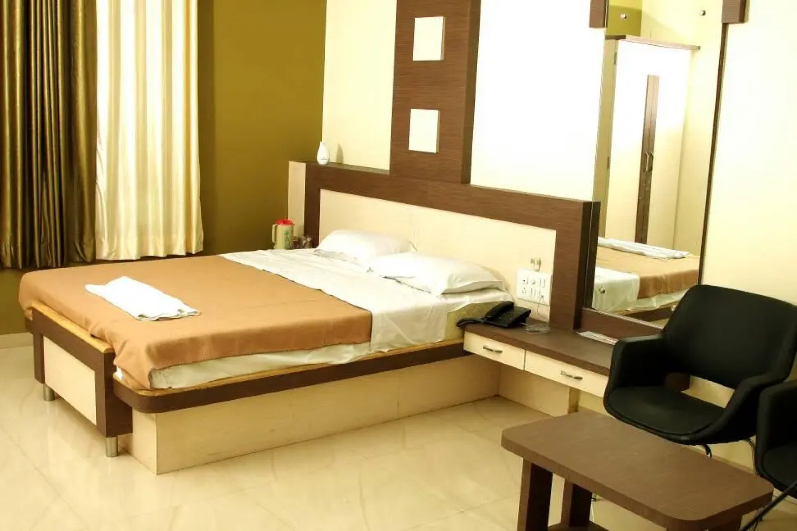 Hotel Sukhrup Sangli