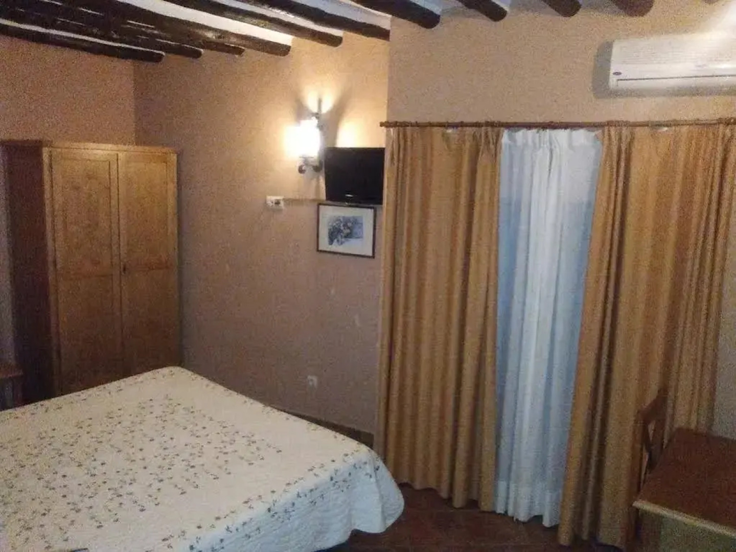 Hotel Rural Real de Laroles