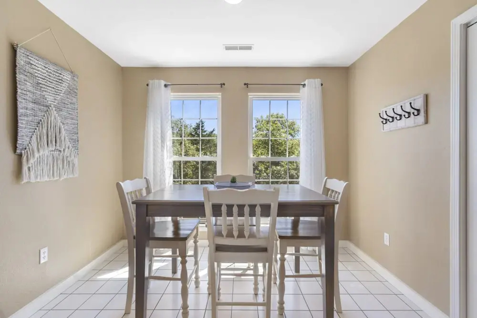 Serene Escape at Table Rock Lake