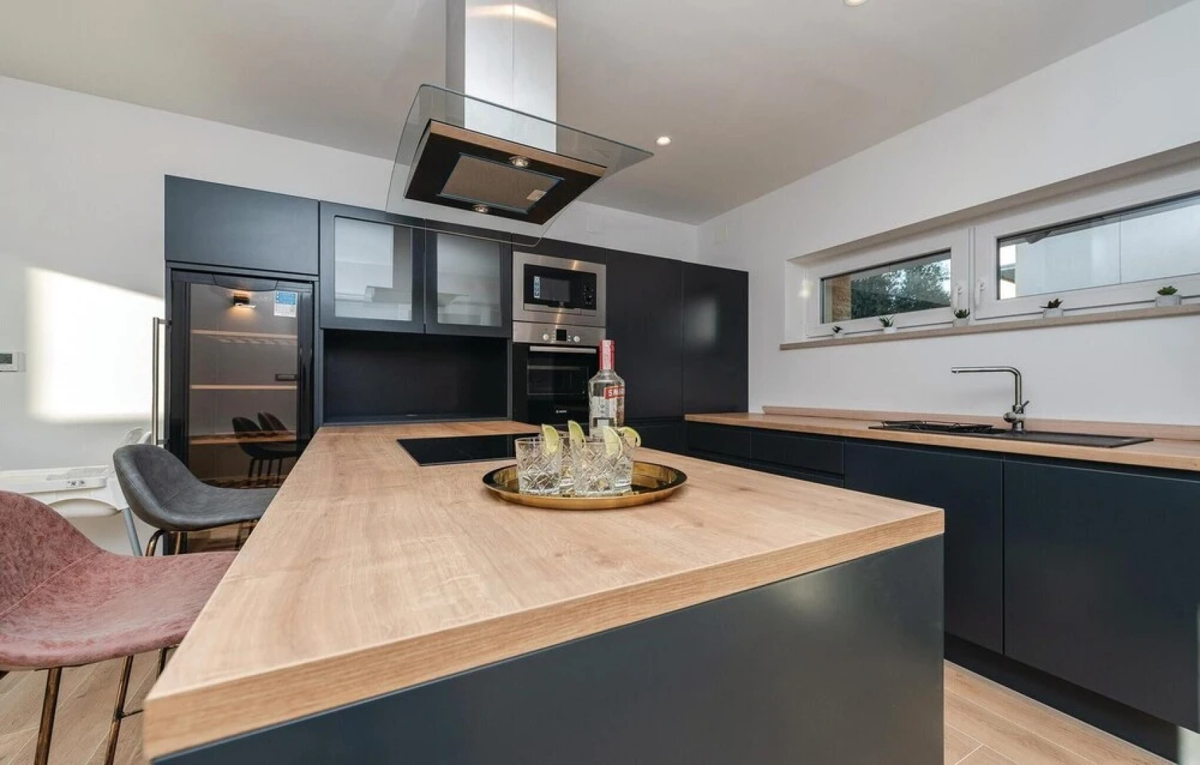 Stunning Home in Pirovac With Wifi, Outdoor Swimming Pool and 5 Bedrooms