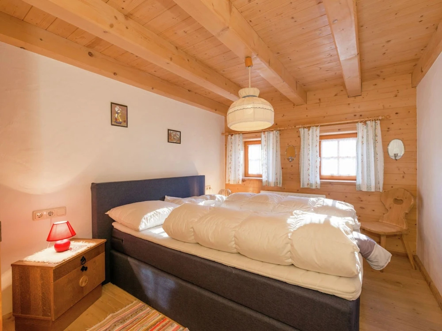 Gorgeous Chalet With Sauna in Königsleiten