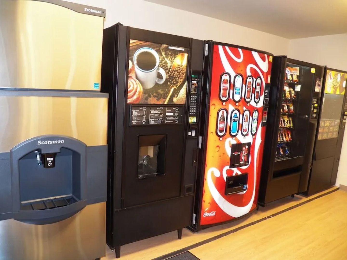 Amelia Extended Stay & Hotel