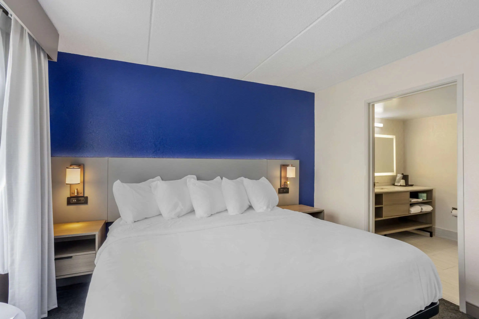 Comfort Inn & Suites Voorhees/Mt. Laurel