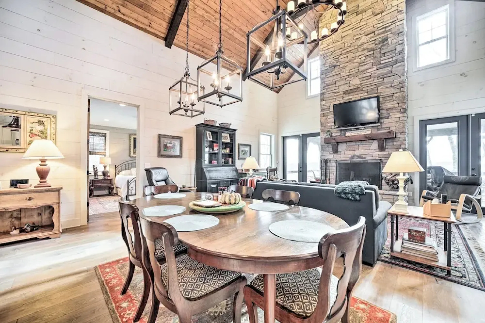 On 22 Acres: Cullowhee Craftsman Home w/ Mtn Views