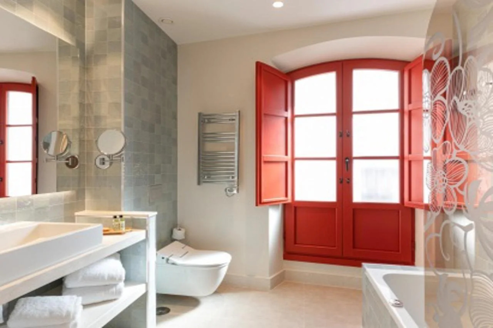 Отель Silken El Pilar Andalucia