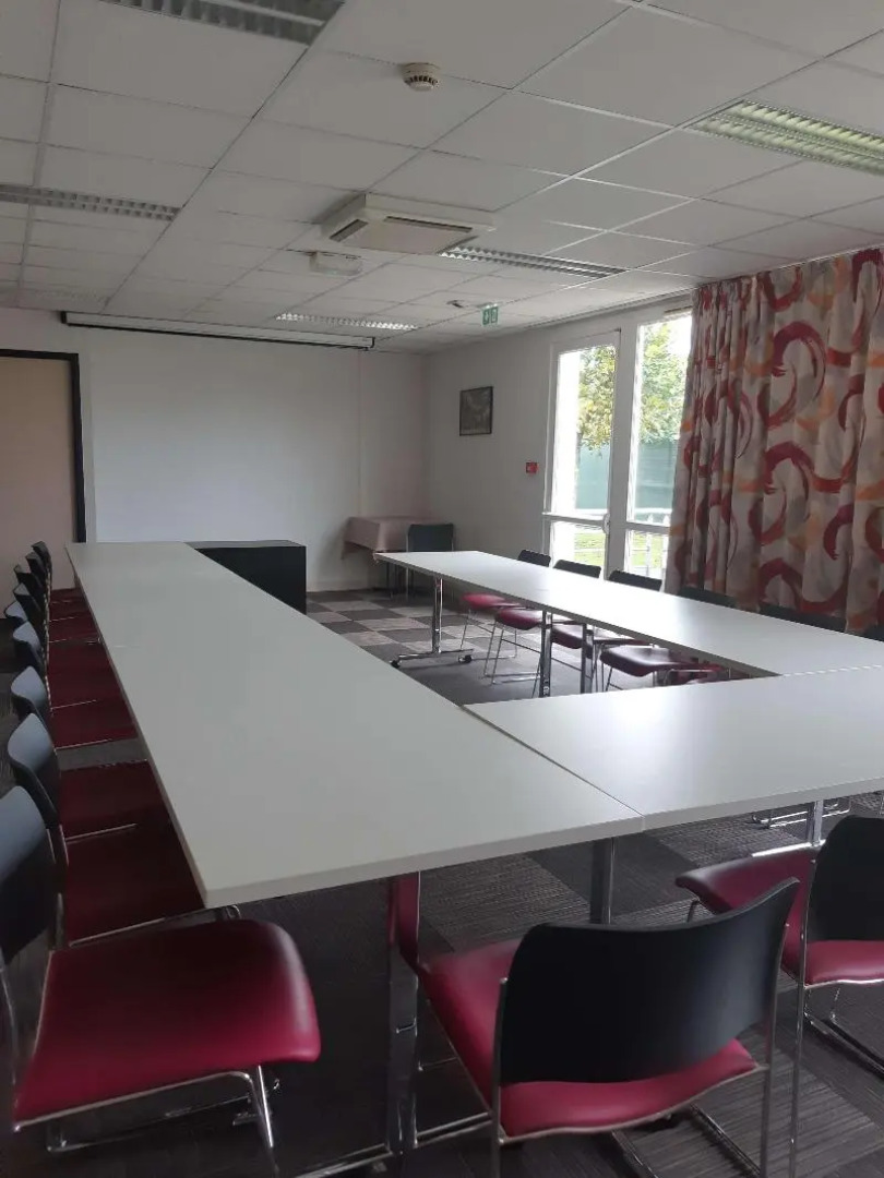 Brit Hotel Le Cottage