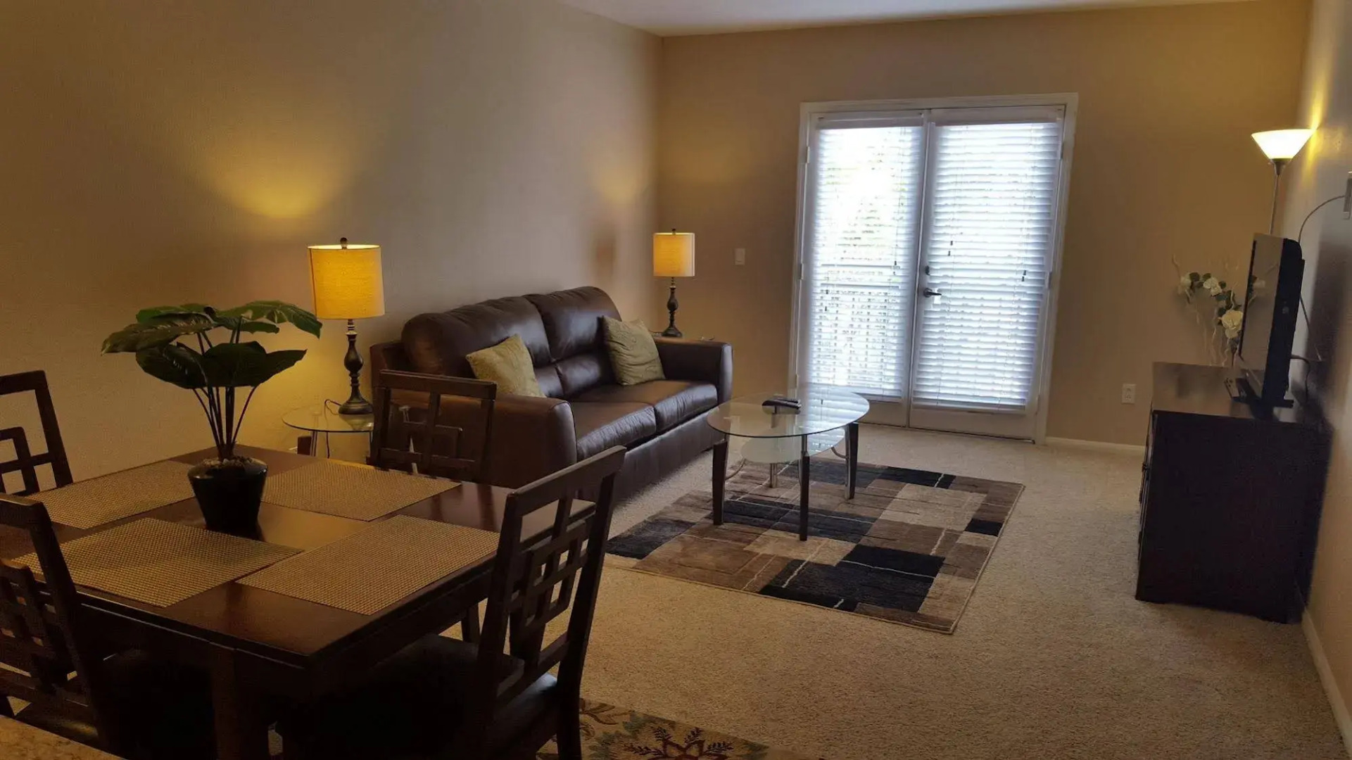 Apartment near Gaslamp & Convetion Center