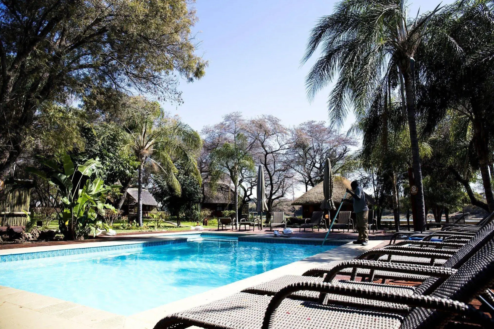 Hakusembe River Lodge