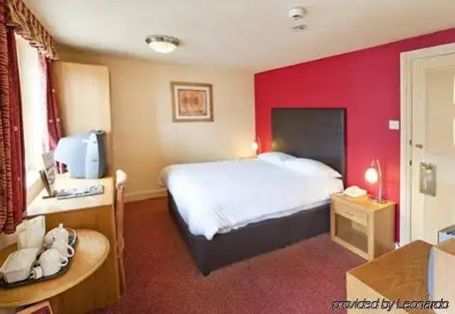 The Sun Hitchin by Greene King Inns