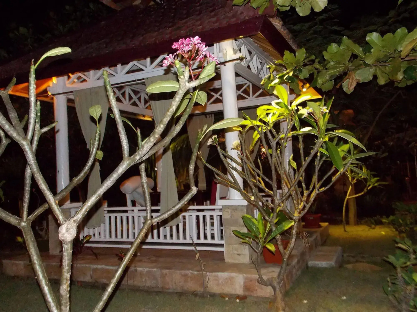 Tropical Hideaways Resort