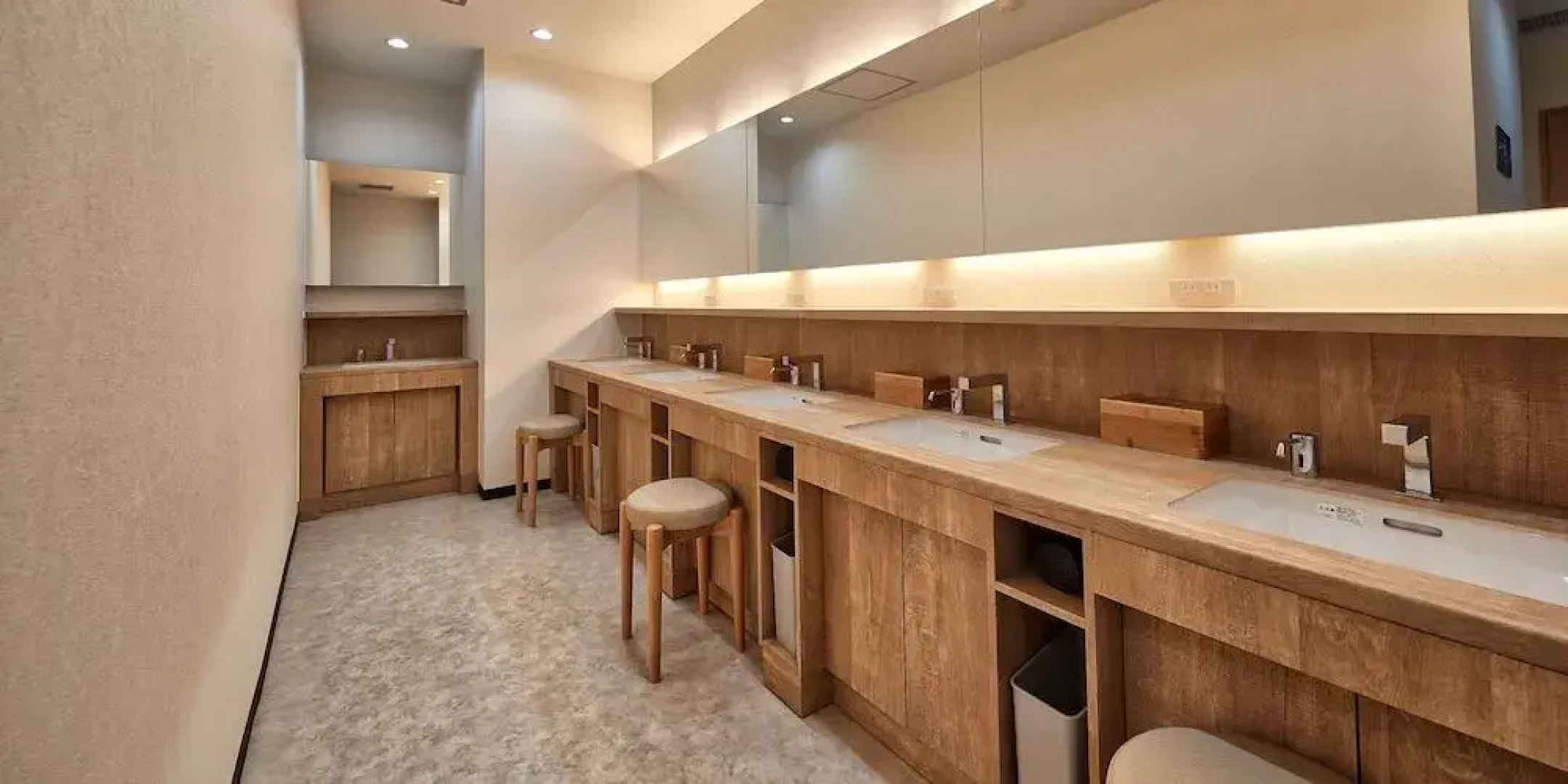 CABIN & HOTEL ReTIME - Hostel