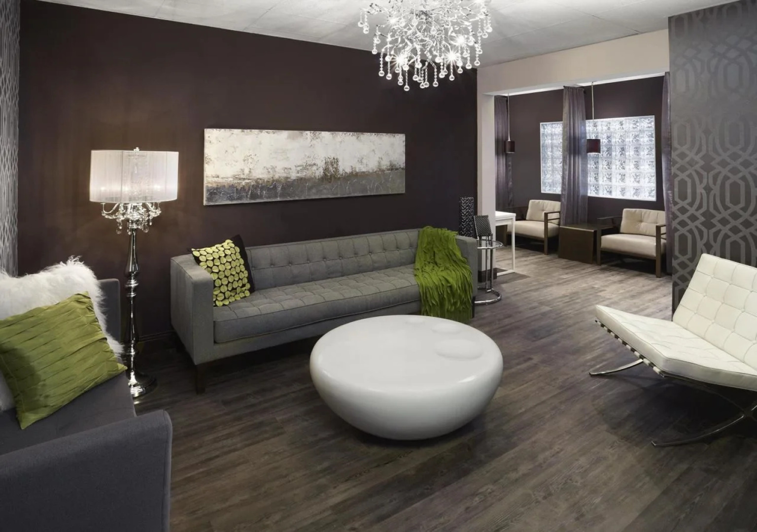 Four Points by Sheraton Hotel & Suites Calgary West