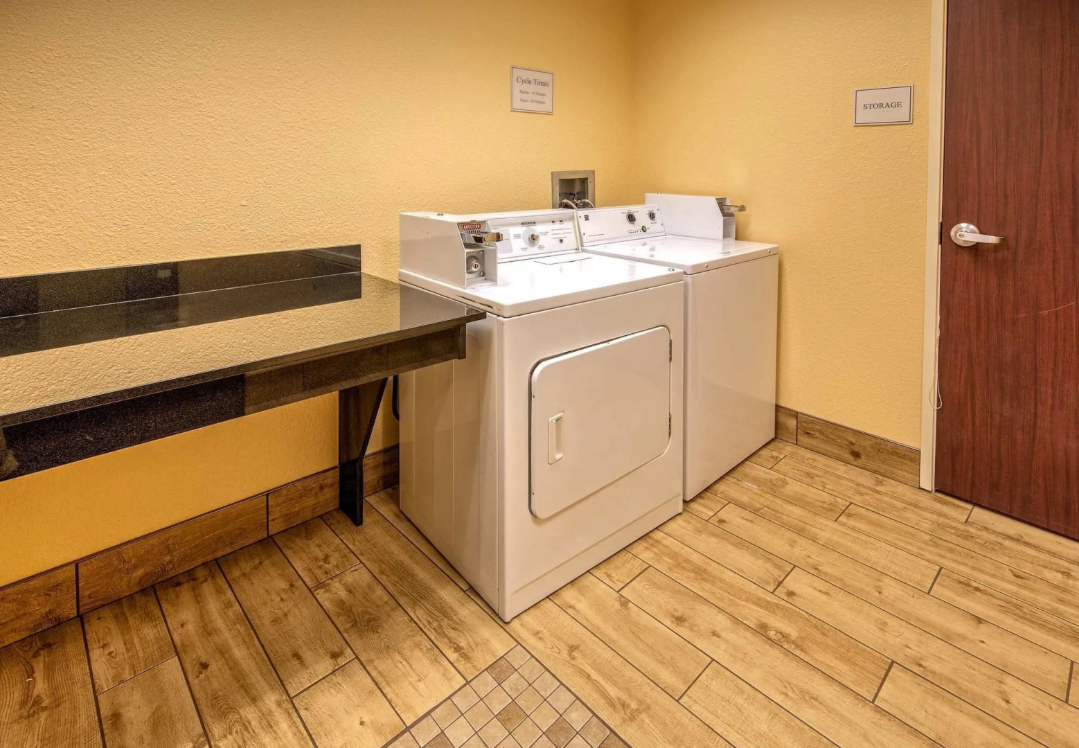 Fairfield Inn & Suites by Marriott Russellville