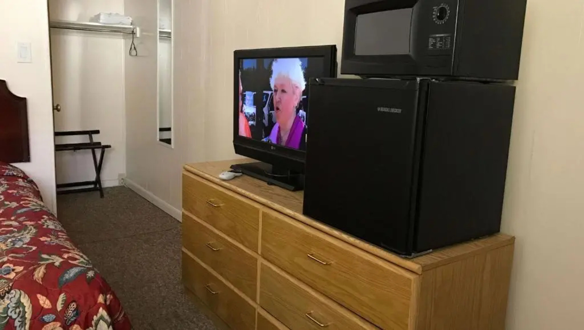 Country Place Inn and Suites White Haven