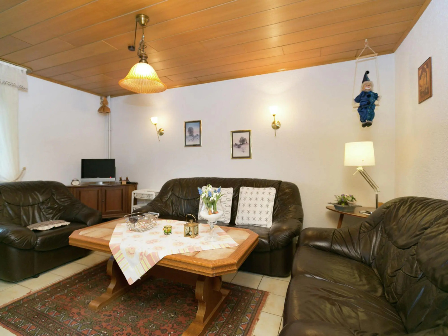 Apartment in Winnen Near Forest