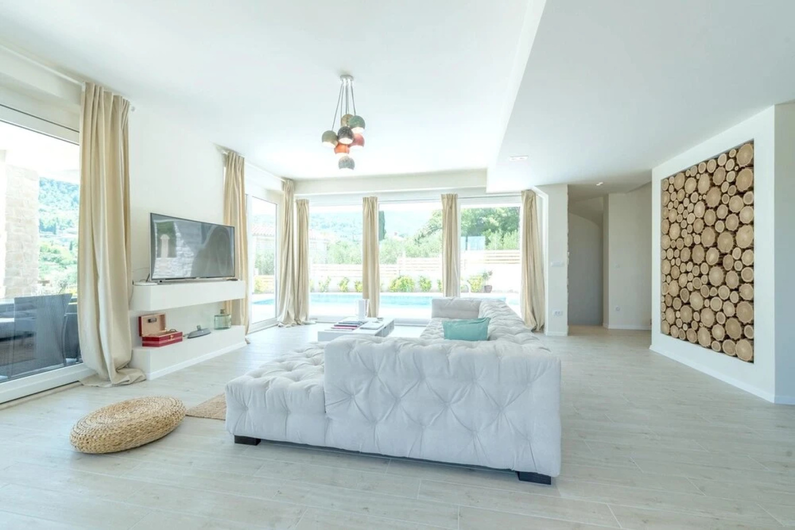 Villa With 4 Bedrooms in Pitve, With Wonderful sea View, Private Pool,