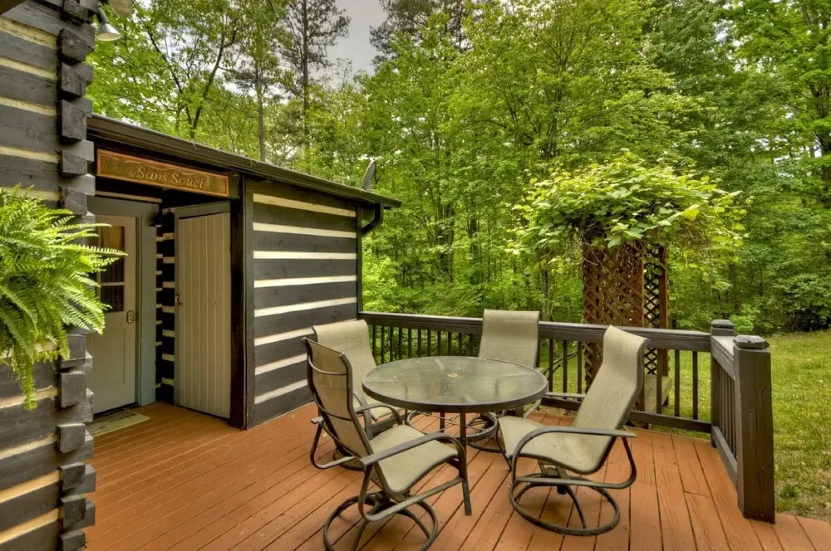 Sans Souci- Friendly Retreat