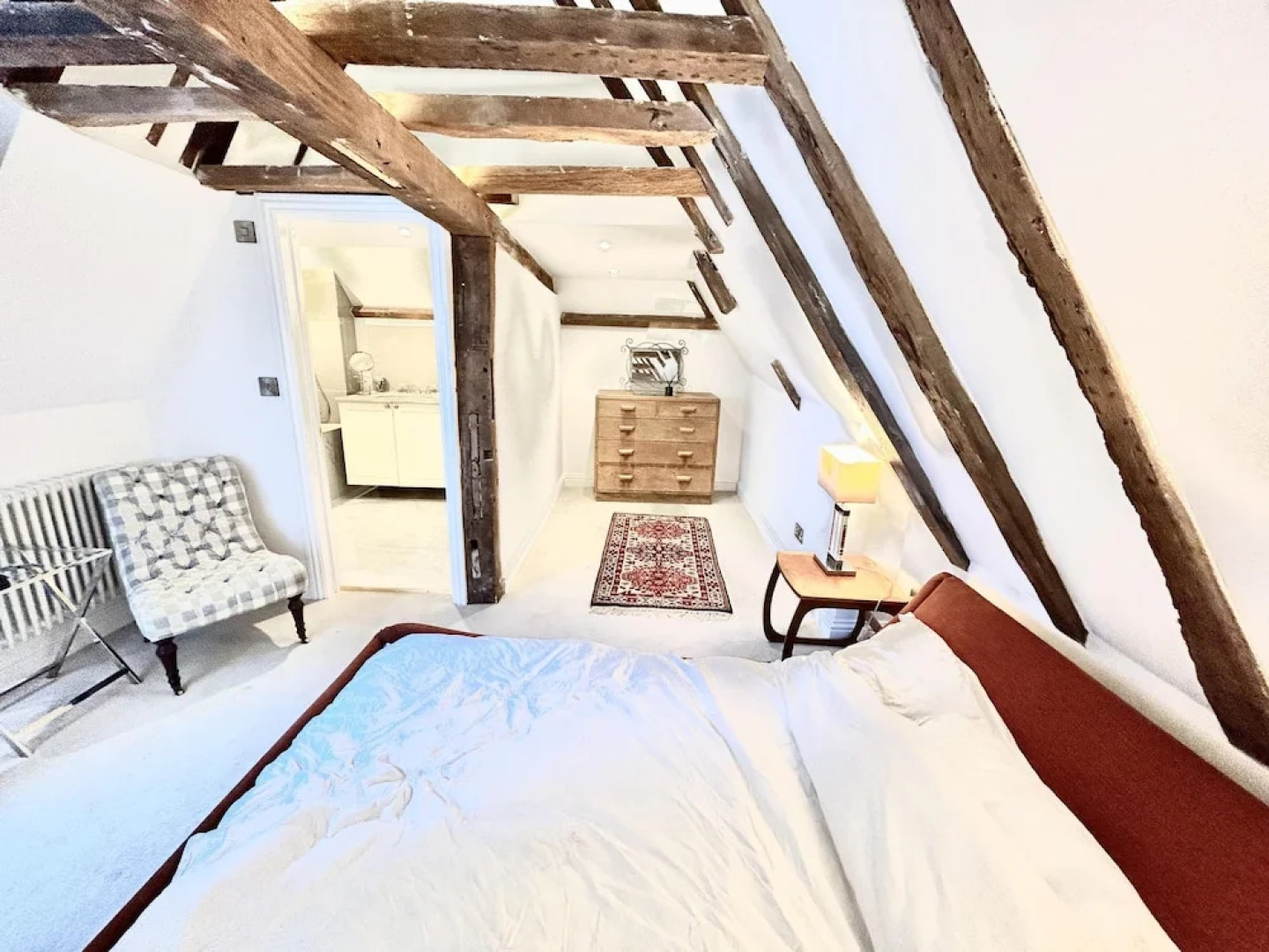 Petworth Cottage-sleeps 6-pet Friendly-central