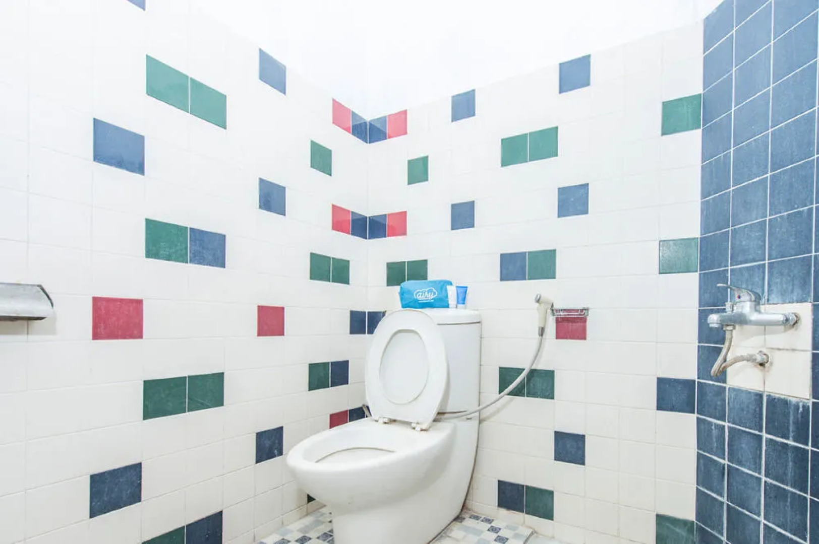 万隆艾里艾考苏卡萨利塞尔珊八居里酒店(Airy Eco Sukasari Sersan Bajuri Bandung)