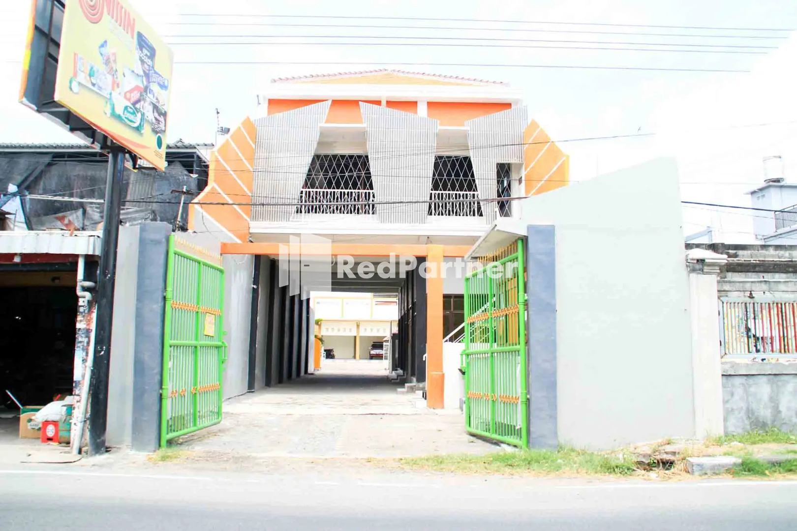 Puri Karomah Syariah RedPartner