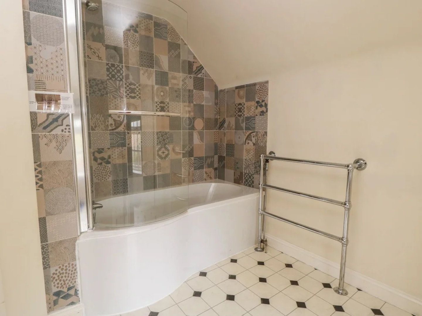 Humpty Dumpty Cottage